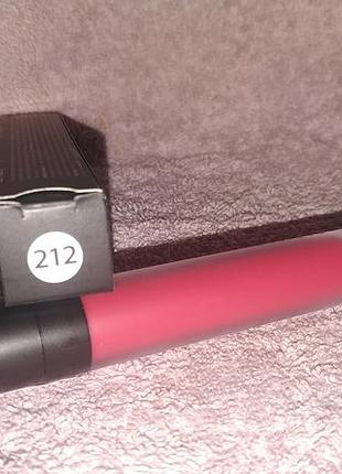 Жидкая матовая помада.