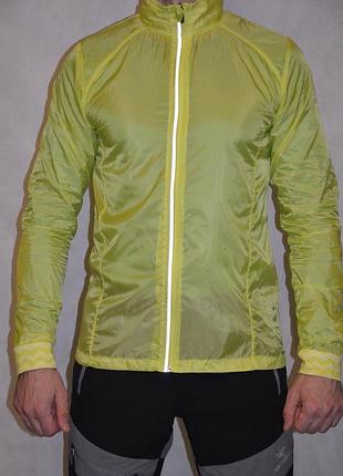 Курточка crivit (s)