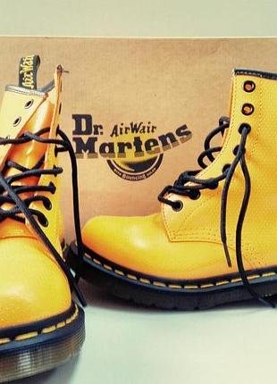 Стильные яркие жёлтые доктор мартенс 35-36 р.