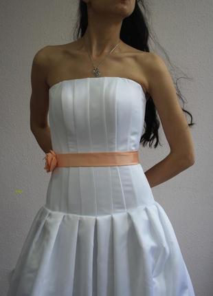 Весільна сукня біле атласне нове!5 фото