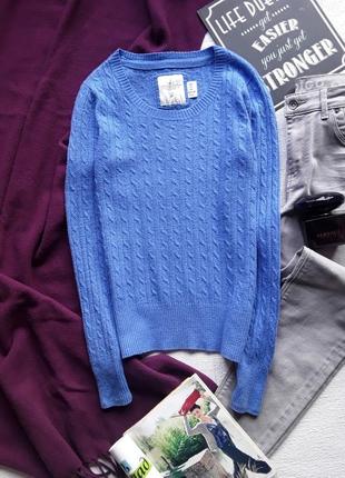 Стильный свитер с косами от н&м