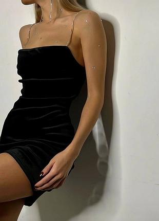 Маленька оксамитова сукня на ланцюжках💎swarovski