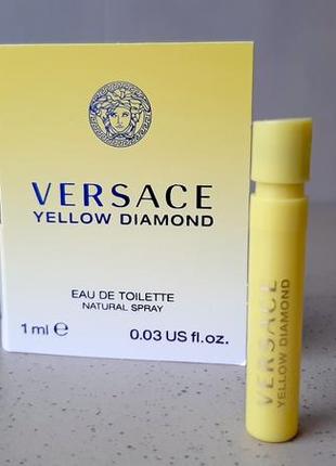 Versace yellow diamond оригинал миниатюра пробник mini vial spray 1 мл книжка