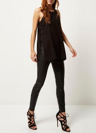 🍇чорний топ з розпірками river island! 🍉розмір 12 (m)