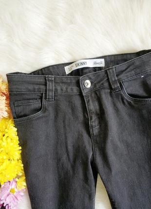 Трендові джинси skinny denim co2 фото