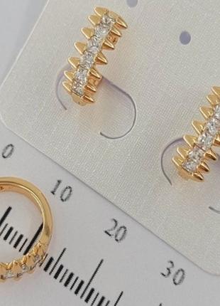 Жіночі сережки