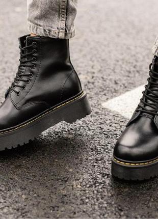 Зимові черевики dr.martens