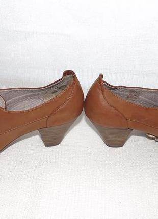 Туфли 42 размер, закрытые шнуровка каблук carina 26,5 см стелька3 фото