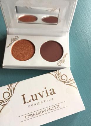 Палетка теней для век luvia