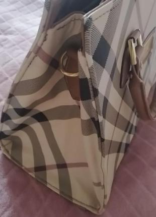 Burberry london сумка с содержанием твердого5 фото