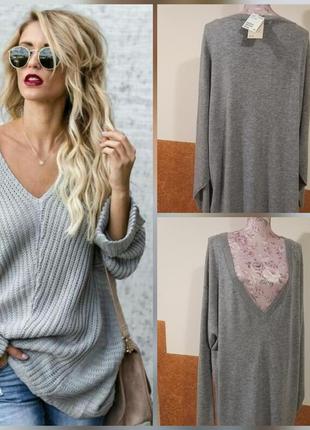 Фирменная стильная качественная натуральная шерстяная кофта оверсайз.