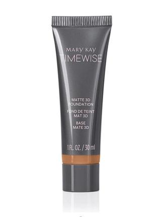 Матова тональна основа beige 100 timewise