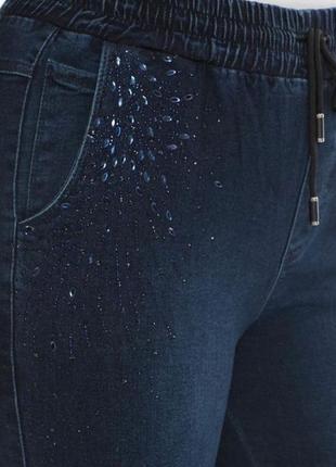Стильные нарядные джинсы,большие обльемы,до 64 размера, чёрные ,синие.2 фото