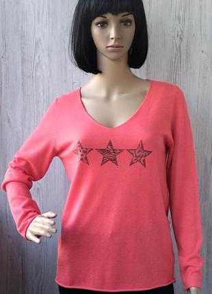 Кофтина в гарному кольорі