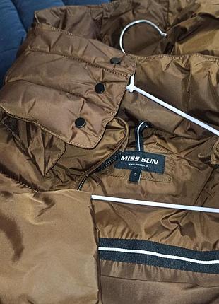 Пуховик жіночий куртка