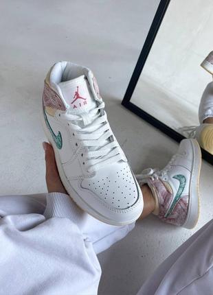 Кросівки nike air jordan 1 retro ice cream3 фото