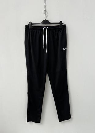 Спортивні штани nike dri-fit training pants2 фото