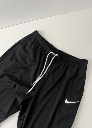 Спортивні штани nike dri-fit training pants7 фото