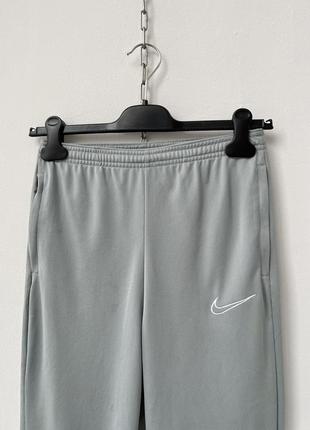 Спортивні штани nike dri-fit kids  training pants7 фото