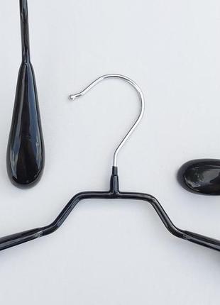 Плічка тремпеля дитячі металевий в силіконовому покритті широкий чорного кольору, довжина 31 см