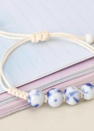 Нарядный женский браслет,  керамический, летний "sea ​​stone" (бело-синий)