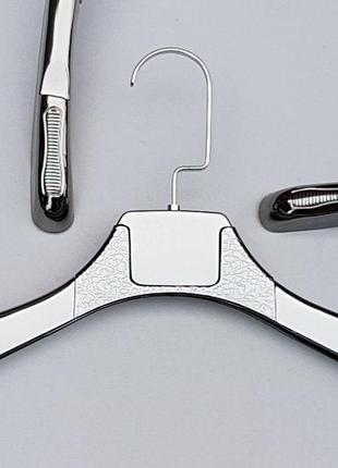 Плічка вішалки тремпеля tzf1101 з антиковзаючим ребристим плечем колір темне срібло, довжина 38,5 см