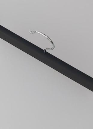 Довжина 35,5 см. плічка тремпеля дерев'яні soft-touch чорного кольору для штанів і спідниць2 фото