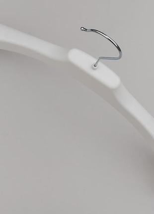 Плічка вішалки тремпеля v-pl46 білого кольору, довжина 46 см2 фото