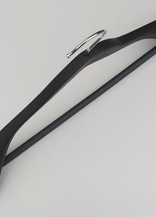 Плічка вішалки тремпеля дерев'яні чорного кольору широкі, покриття soft-touch , довжина 45 см4 фото