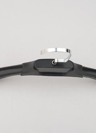 Плечики вешалки тремпеля tz8821 с антискользящим ребристым плечом черного цвета, длина 38,5 см3 фото