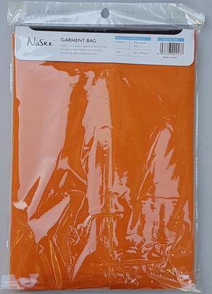 Чехол для хранения и упаковки одежды на молнии флизелиновый оранжевого цвета. размер 60 см*130 см.3 фото