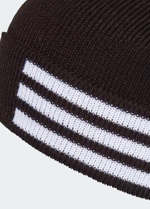 Шапка adidas 3