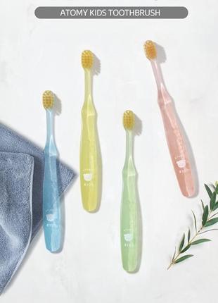 Atomy kids toothbrush. детская зубная щетка атоми.2 фото