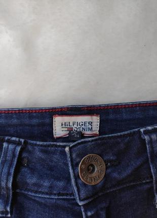 Синие женские плотные джинсы прямые стрейч скинни кроп низкая талия посадка tommy hilfiger denim7 фото