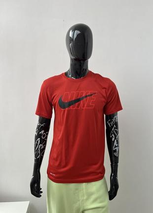 Футболка nike dri-fit t-shirt