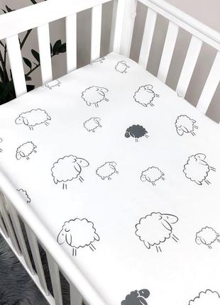 Простынь детская на резинке маленькая соня овечки