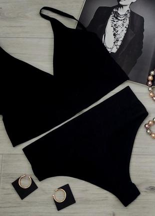 Жіночий комплект спідньої білизни в рубчик s/m чорний1 фото