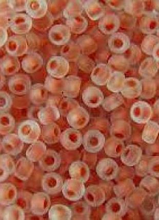 Чешский  бисер preciosa № 10/0 38389 (матово -персиковый с прокрашенной серединкой) / 10 г