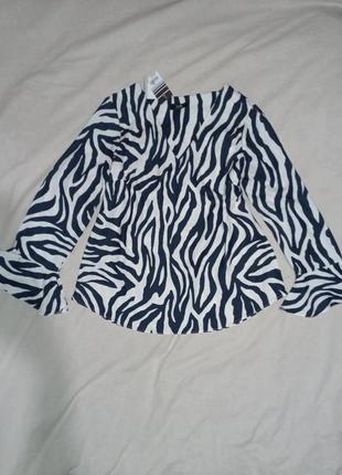 Блуза в полоску зебру1 фото