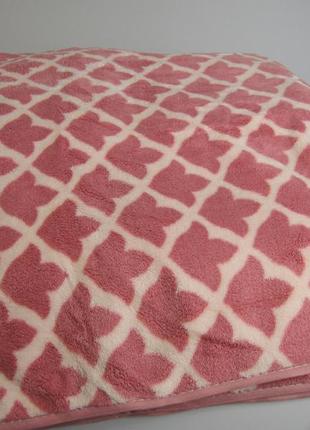 Полотенце банное  красное, solafa полотенца 140*70 см микрофибра  с петелькой1 фото