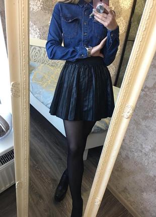 Плісирована спідниця кожзам