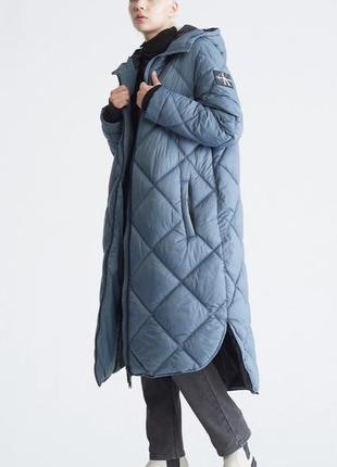 Нове жіноче пальто calvin klein