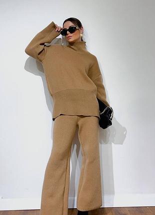 Костюм спортивный прогулочный двойка вязка свитер с горлом брюки клеш трубы палаццо тёплый зима осень изумруд зелёный серый кэмел коричневый бежевый