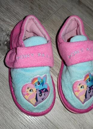 Тапочки девочке