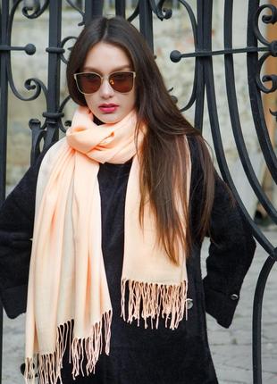 Шикарный стильный шарф из пашмины цвета абрикос2 фото