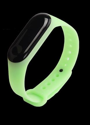 Силиконовый ремешок mrk для фитнес браслета xiaomi mi band 4/3 светящийся зелёный (mrk21042057)