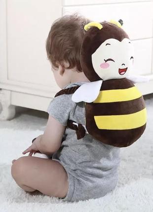 Дитяча подушка для захисту голови малюка бджілка посміхаєтся, подушка противоударна мультяшна2 фото