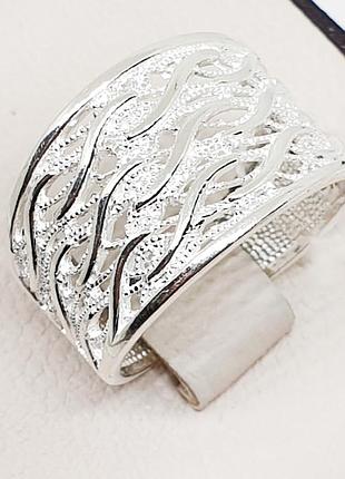 Кольцо серебряное 19 4,44 г