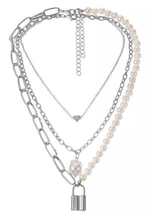 Многослойное асимметричное ожерелье-цепочка с искусственным жемчугом и подвесками в серебряном цвете5 фото
