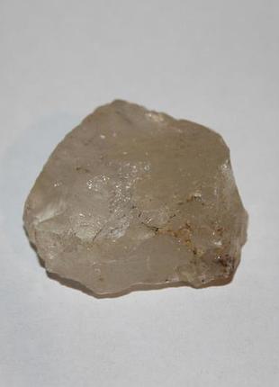 Камень натуральный горный хрусталь 41*34*18 мм